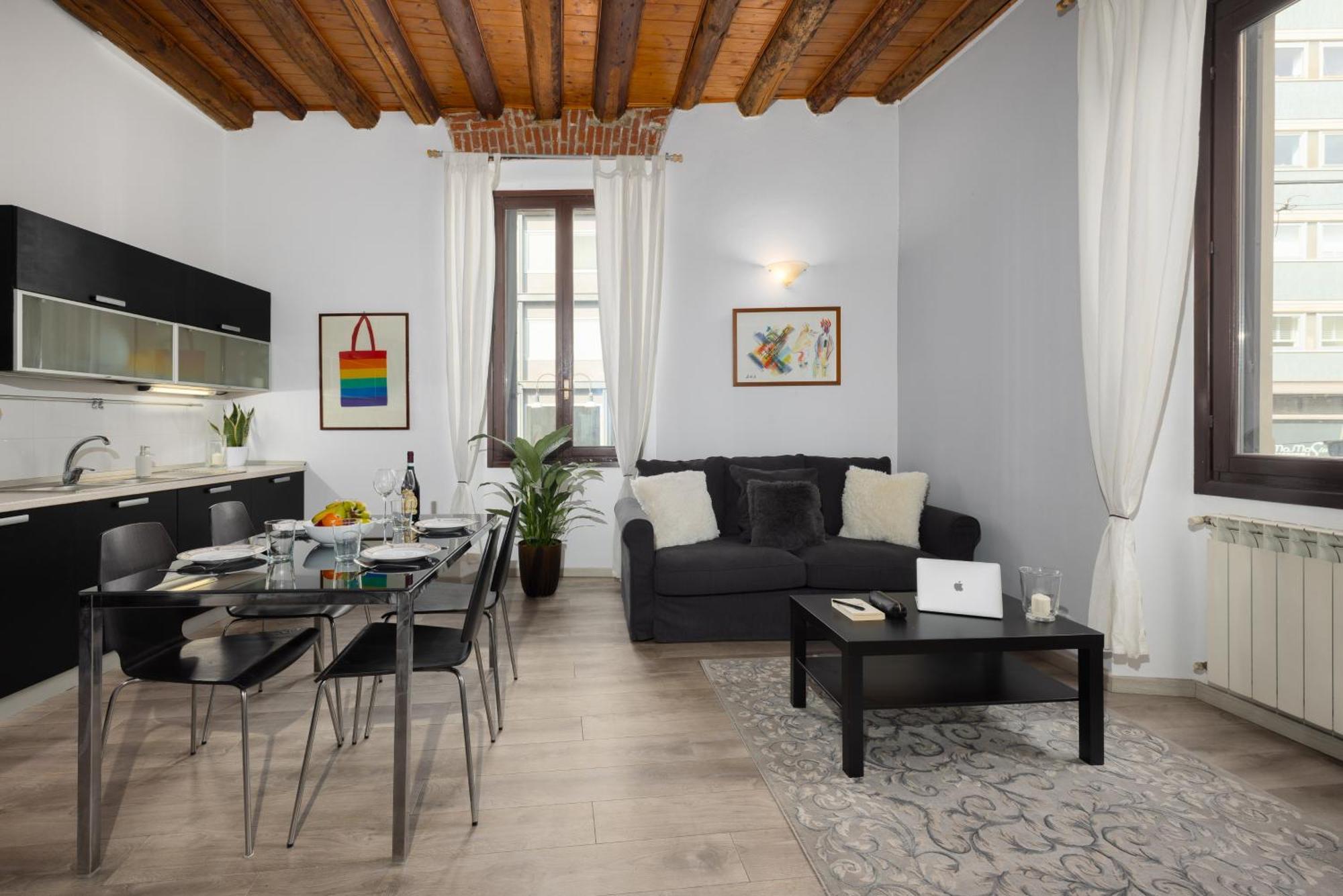 Casa Cosy Suite Duomo Милано Екстериор снимка